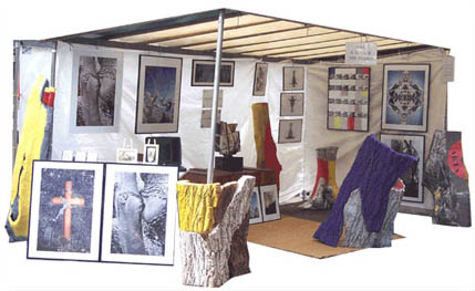 Exposition sous l'ecorce des pierres Paris Bastille 2006